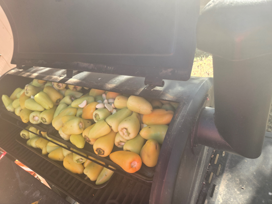 Smokey-Guero Fresa-Strawberry Scarlett